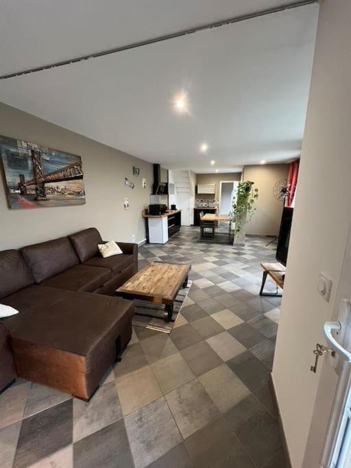 Grand Duplex De 80M2 Apartment อาล็องซง ภายนอก รูปภาพ